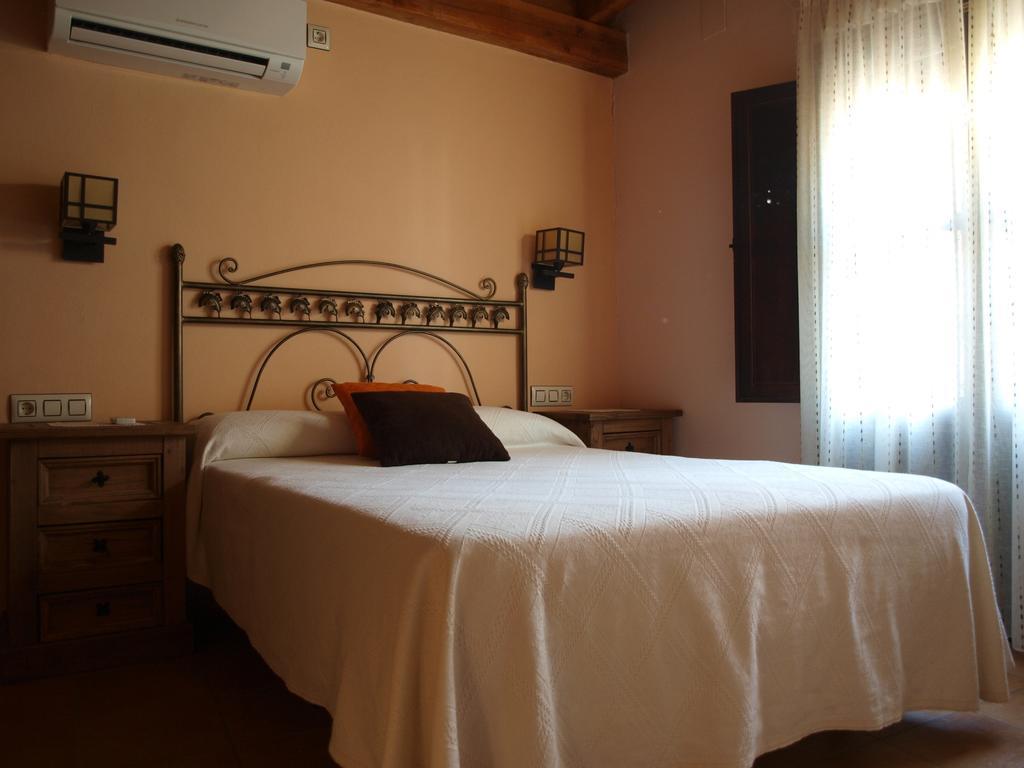 Casa Rural El Olivo Guijo de Granadilla Bilik gambar